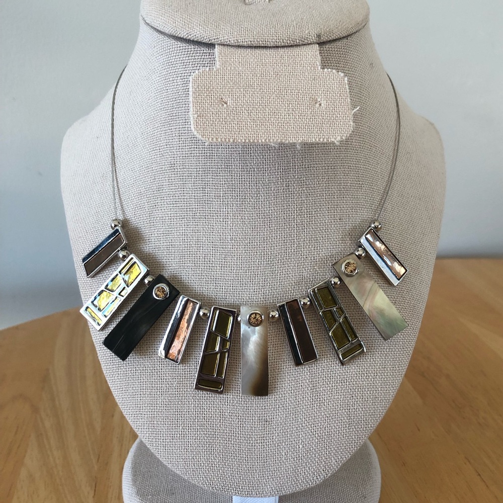 Women’s Silver Tone Mother of Pearl Pendant Statement Necklace and earring set